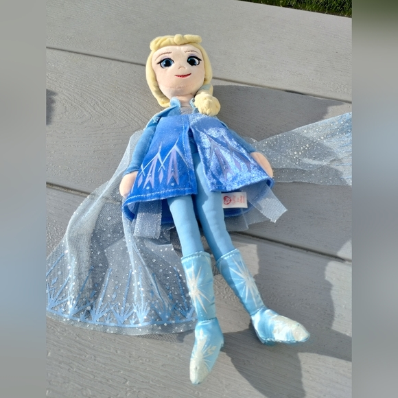 ✓Ty Disney Frozen Elsa II plush doll - Picture 5 of 11